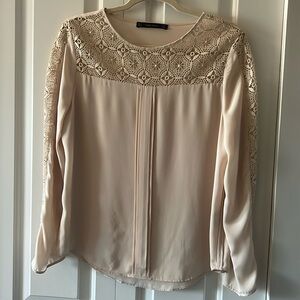 Lace detail Zara blouse